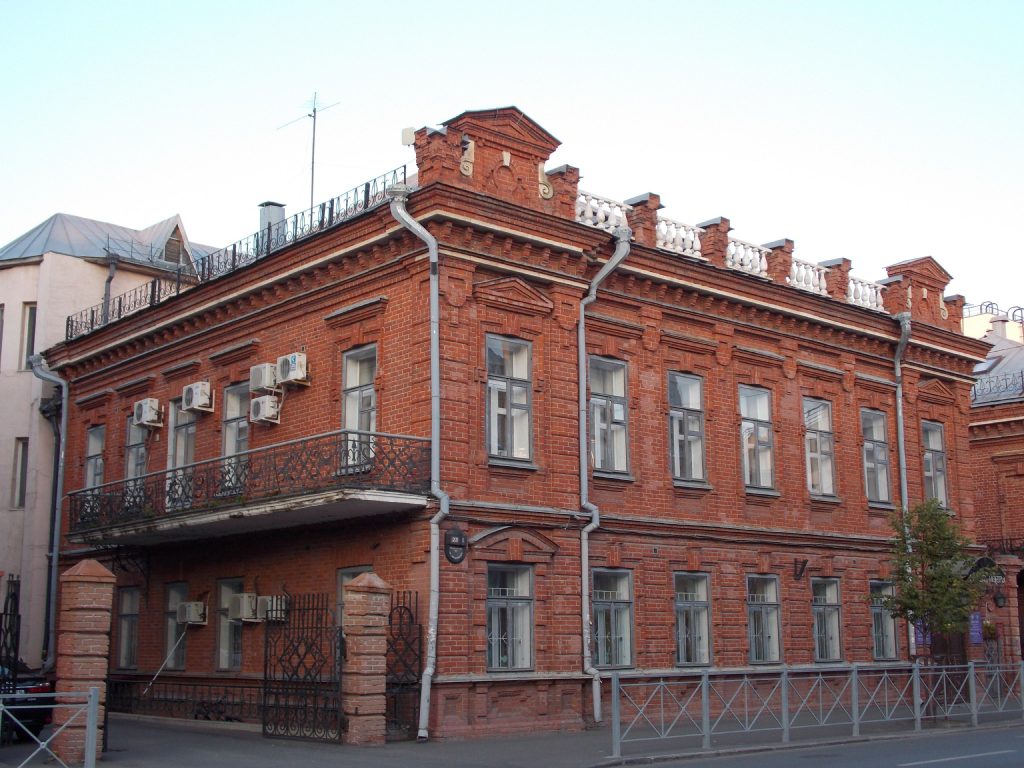 Улица Островского 23